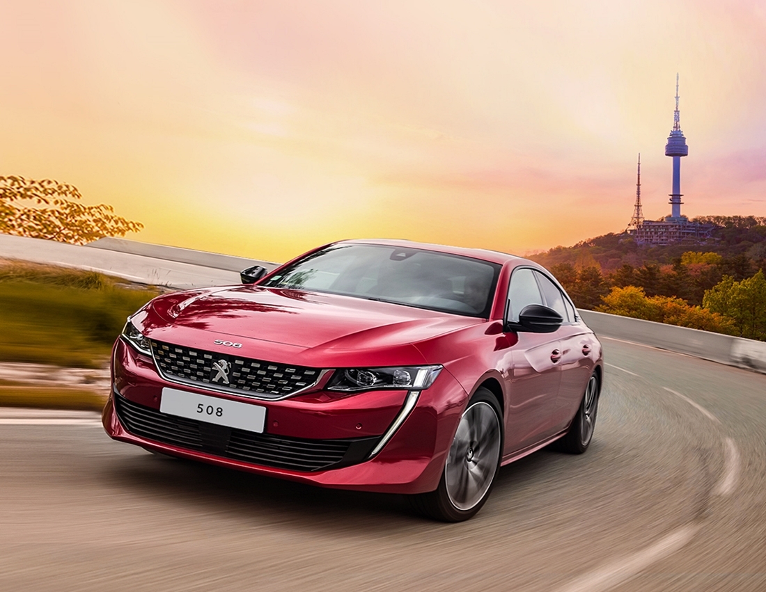 ▲푸조가 가을을 맞아 ‘푸조 508 어텀 드라이브(PEUGEOT 508 AUTUMN DRIVE)’ 전국 시승행사를 진행한다. (사진제공=한불모터스)