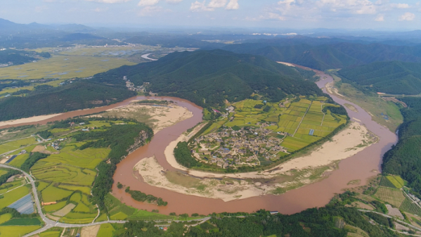 ▲EBS '한국기행' 안동 하회 마을(사진제공=EBS1)