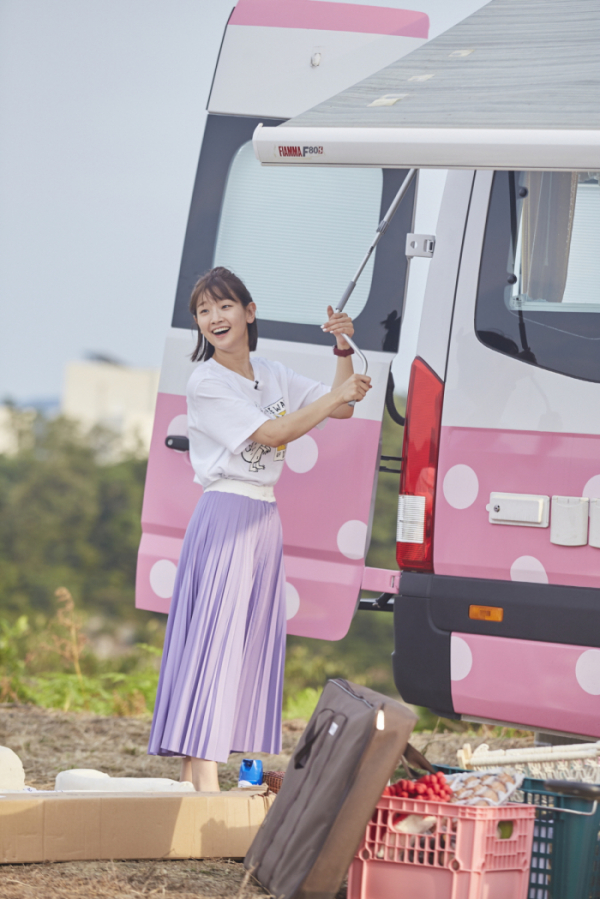 ▲‘갬성캠핑’ 박소담(사진제공=JTBC)
