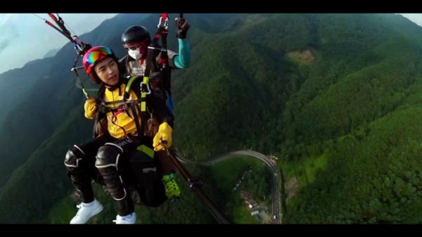 ▲뽕숭아학당 촬영지 양평 패러글라이딩(사진제공 = TV CHOSUN)