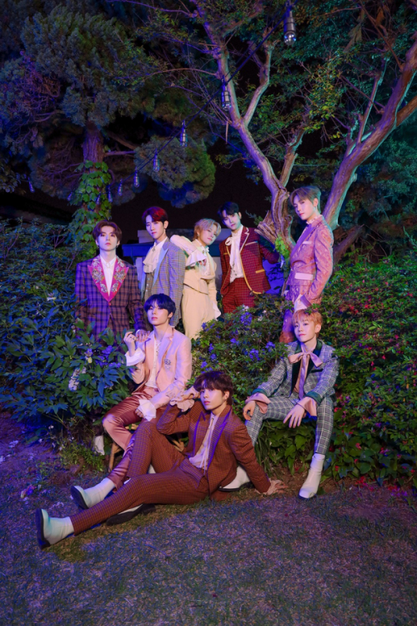 ▲엘라스트(사진=이엔터테인먼트 제공)