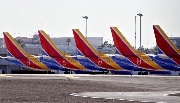 ▲보잉 737맥스 항공기들이 미국 애리조나주 피닉스스카이하버국제공항에 세워져 있다. 피닉스/AP뉴시스
