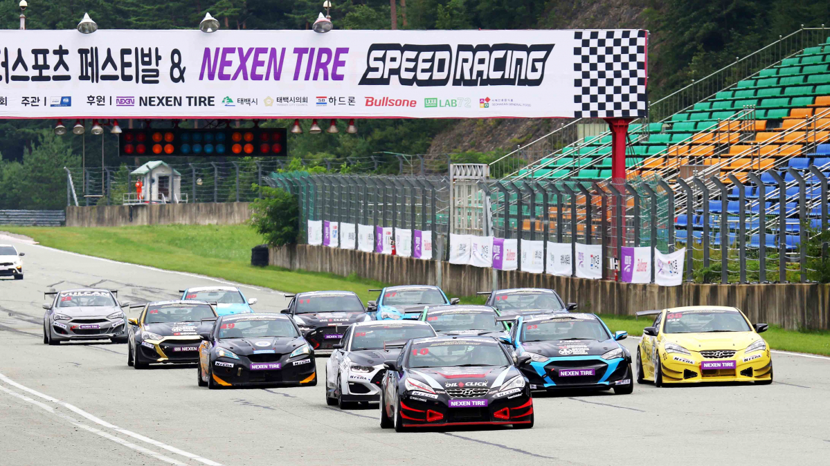▲넥센타이어가 후원하는 '2020 넥센타이어 스피드레이싱' 최종라운드가 14~15일 강원도 태백시 태백스피드웨이에서 개최된다. (사진제공=넥센타이어)