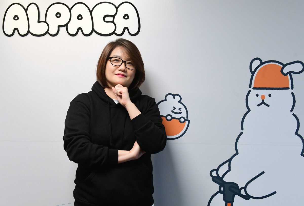 ▲정수영 매스아시아 대표는 스스로를 창업가이자 모험가라고 말한다. 지금 그가 꽂힌 ‘마이크로 모빌리티’도 궁극적으로는 ‘더 나은 삶’을 꿈꾸는 하나의 과정이고 수단이라는 설명이다.
  고이란 기자 photoeran@

