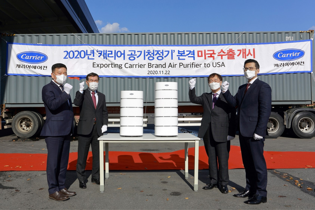 ▲캐리어에어컨은 글로벌 캐리어의 요청으로 국내에서 개발한 '캐리어 클라윈드 공기청정기'를 미국에 10만 대 수출하기로 했다고 밝혔다. (사진제공=캐리어에어컨)