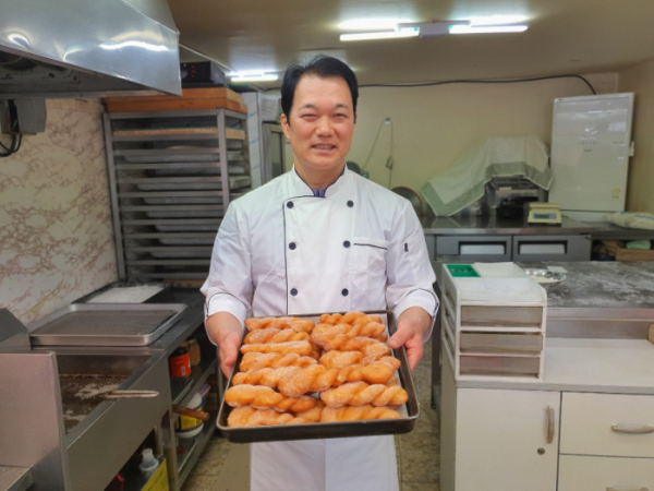 ▲부산 꽈배기 달인(사진제공=SBS)