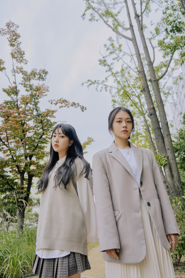 ▲베이비블루 도아윤, 지나온(사진=굿펠라스엔터테인먼트 제공)