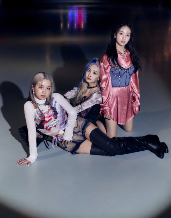▲woo!ah!(우아!) 루시, 민서, 소라(사진=엔브이(NV)엔터테인먼트 제공)