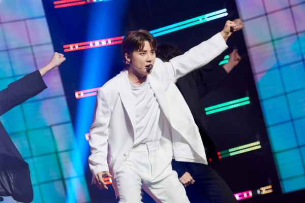 ▲김준수 온라인 콘서트(사진제공=씨제스 엔터테인먼트)