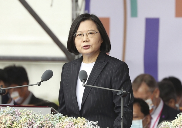 ▲차이잉원 대만 총통이 지난달 10일 타이페이에서 열린 대만 국경적 기념식에 참석해 기조 연설을 하고 있다. 타이페이/AP뉴시스
