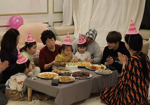 ▲‘아내의 맛’ 함소원-진화 부부(사진제공=TV조선)