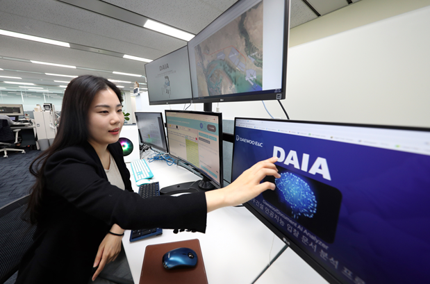 ▲대우건설은 건설업계 최초로 인공지능을 활용한 기술문서 리스크 분석 프로그램 ‘DAIA’를 개발했다. (사진 제공=대우건설)