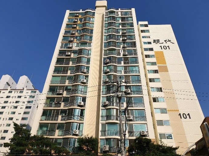 ▲서울 강서구 등촌동 655-27 현대아파트. (사진 제공=지지옥션)