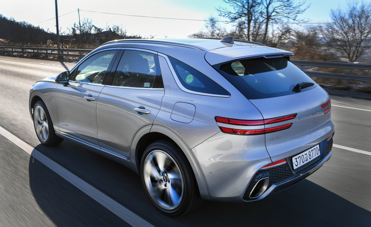 ▲고속도로와 국도를 포함해 왕복 약 90㎞를 오간 결과 1리터당 연비는 9.1㎞로 기록됐다. (사진제공=제네시스)