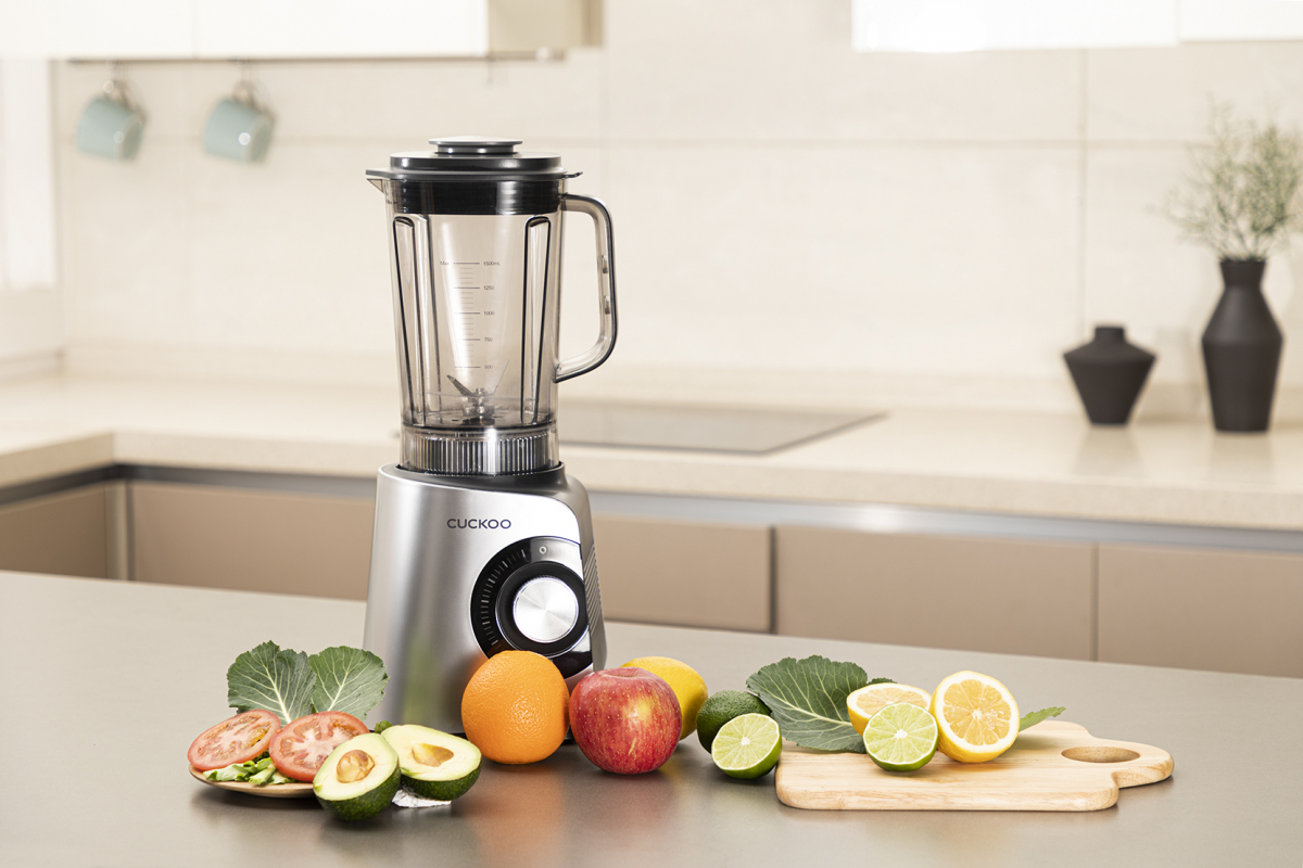 ▲쿠쿠전자 크로스컷 양방향 회전 블렌더. (사진제공=쿠쿠전자)