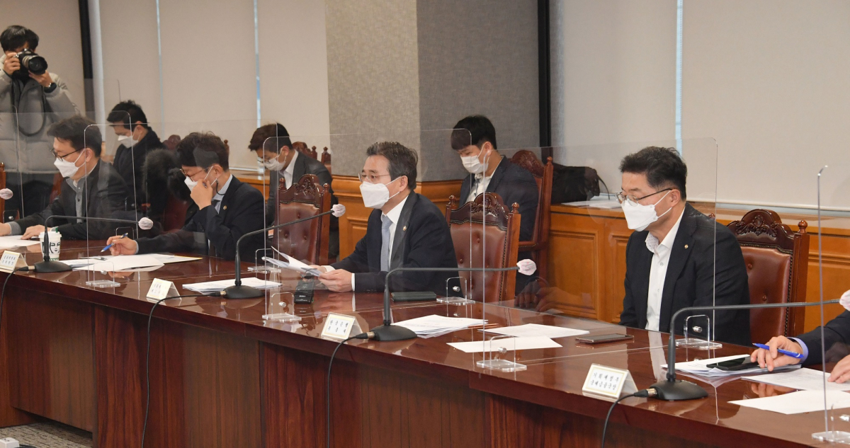 ▲김용범 기획재정부 1차관이 22일 서울 중구 은행회관에서 '거시경제 금융회의'를 주재하고 모두발언을 하고 있다. (사진제공=기획재정부)