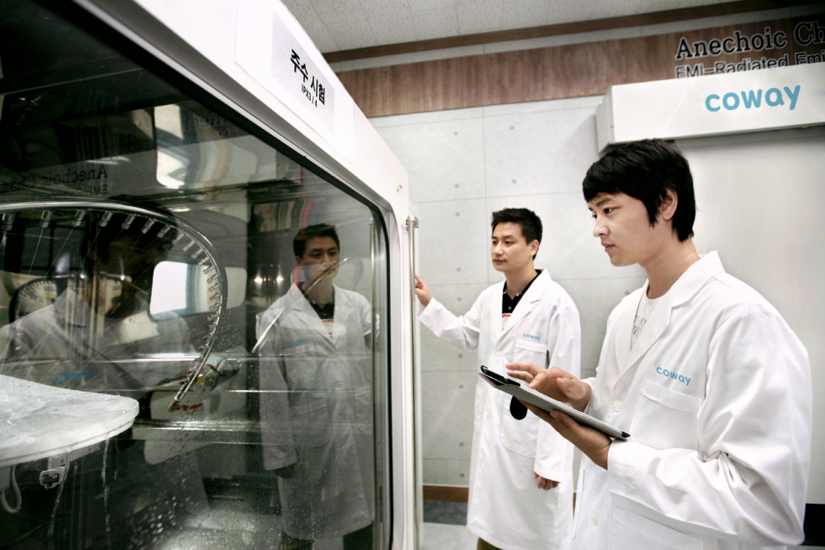 ▲코웨이 TQA(Trust & Quality Assurance) 센터 내부.  (사진제공=코웨이)