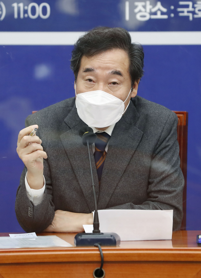 ▲더불어민주당 이낙연 대표가 23일 서울 여의도 국회에서 열린 '코로나 원격수업 1세대에게 듣는다' 간담회에서 발언하고 있다. (연합뉴스)