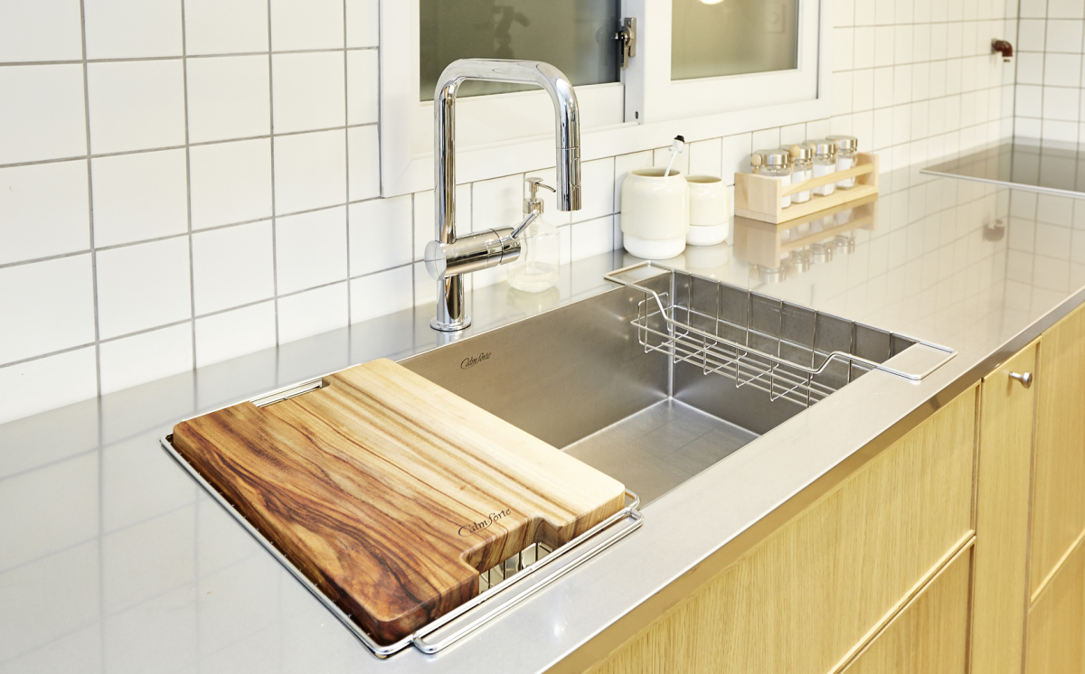 ▲초고가 프리미엄 브랜드 ‘깜:뽀르테(Calm:Forte)’가 론칭한다.  (사진제공=백조씽크)