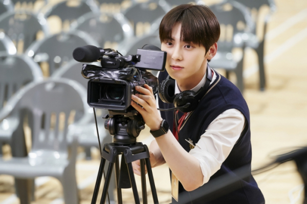 ▲'라이브온' (사진제공=플레이리스트)