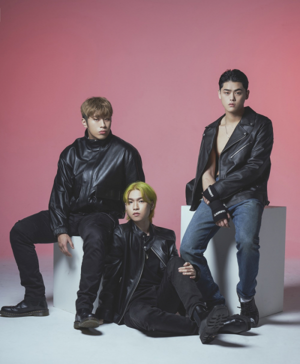 ▲빈첸, 오반, 임수(사진=로맨틱팩토리 제공)