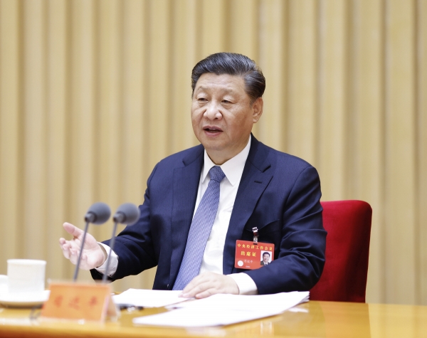▲시진핑 중국 국가주석이 19일 베이징에서 열린 중앙경제공작회의에서 발언하고 있다. 베이징/AP뉴시스
