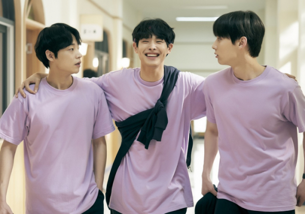 ▲'라이브온'(사진제공=플레이리스트)