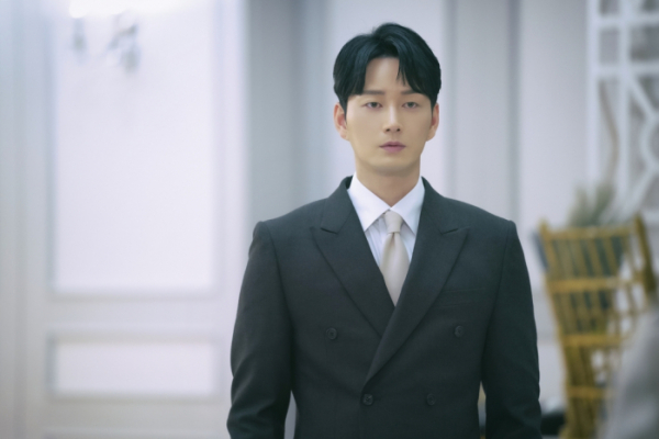 ▲‘선배, 그 립스틱 바르지 마요’ 이현욱(사진제공=JTBC스튜디오)