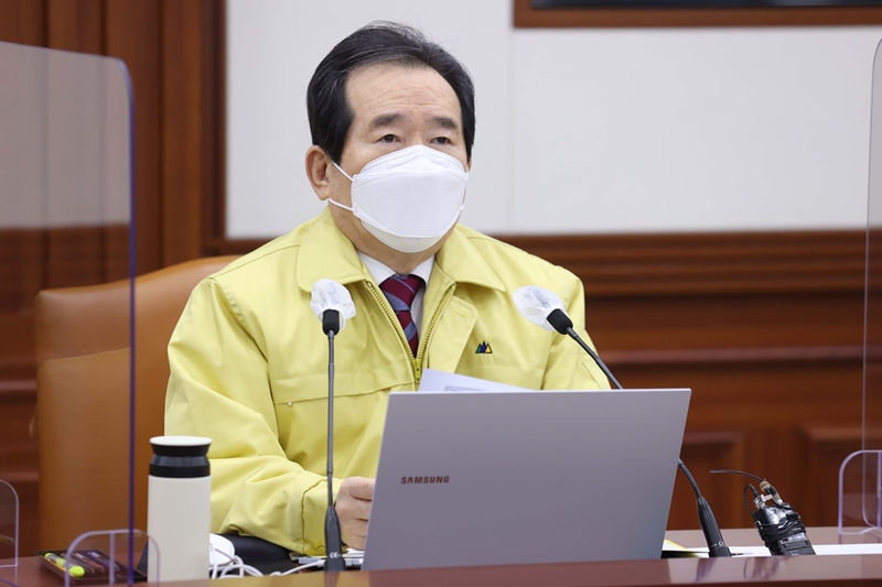 ▲정세균 국무총리가 31일 서울 종로구 정부서울청사에서 열린 코로나19 중앙방역대책본부(중대본) 회의에서 발언을 하고 있다.  (뉴시스)