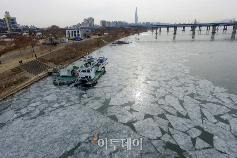 (신태현 기자 holjjak@)