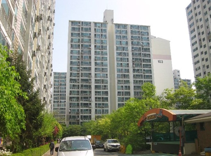 ▲경기 시흥시 월곶동 1010-4 진주마을 풍림1차 아이원 아파트. (사진 제공=지지옥션)