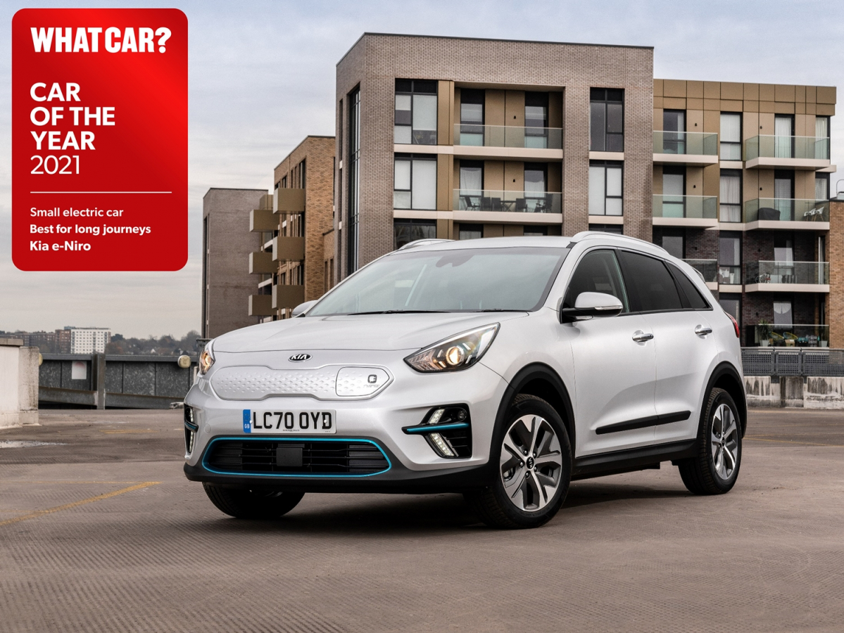 ▲기아자동차 'e-니로(니로 EV)'가 영국의 저명한 자동차 상 '2021 왓 카 어워즈’ 소형 전기차 부문에서 본상을 받았다. (사진제공=기아차)