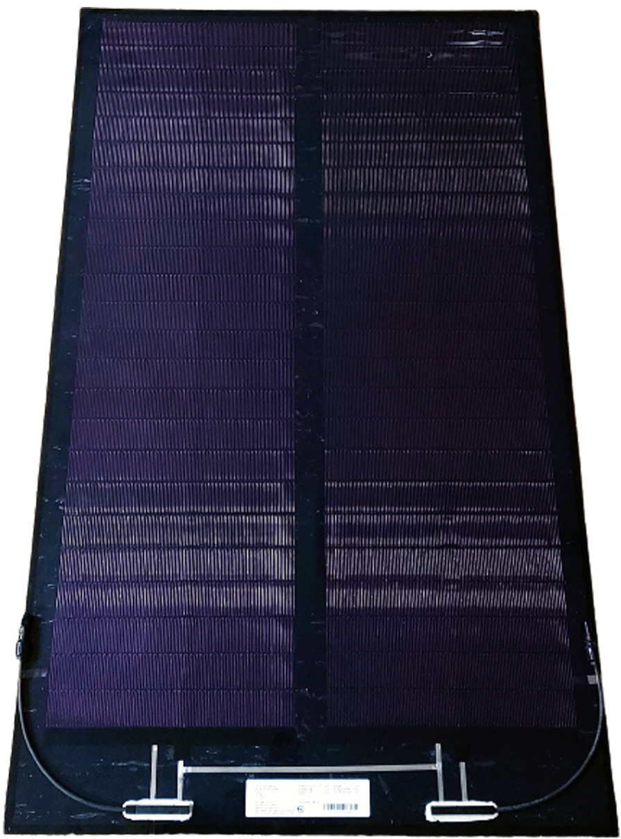 ▲CIGS 박막 태양광 모듈. (사진제공=한국수력원자력)