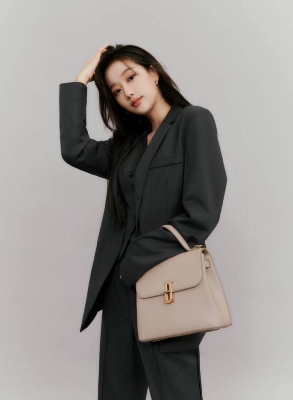 ▲에이프릴 이나은(사진=제이에스티나 제공)