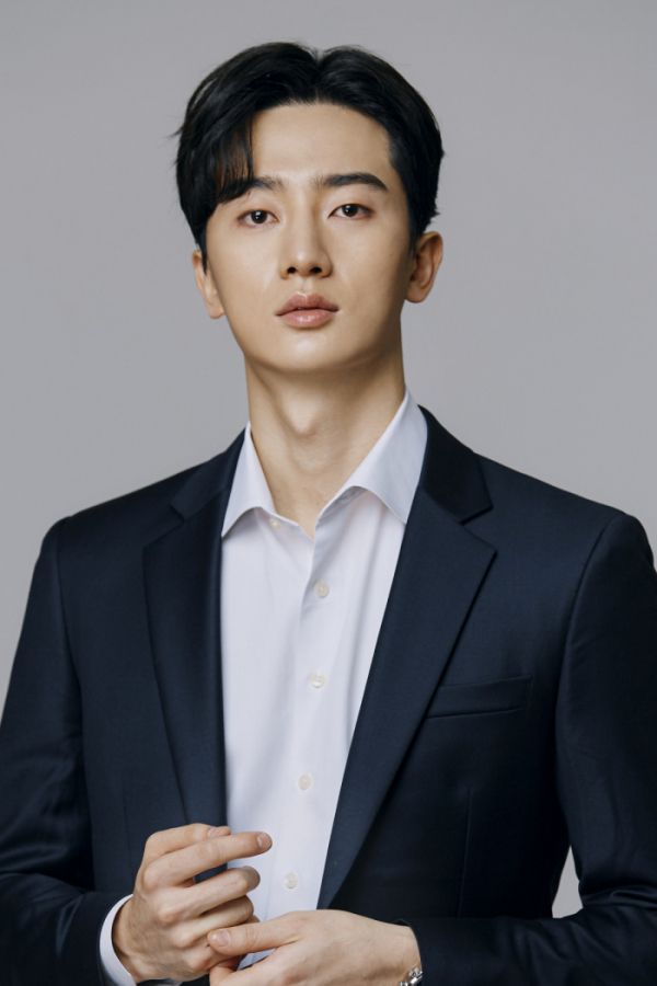 ▲김준경(사진제공=와이원엔터테인먼트)