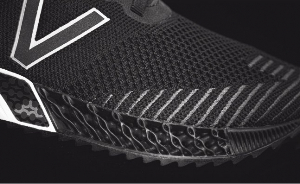 ▲폼랩 3D프린팅 기술을 활용한 신발제조업체 뉴발란스 (사진제공=폼랩)