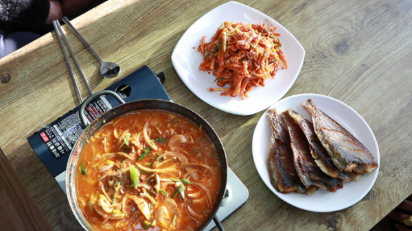 ▲‘바닷가 사람들’(사진제공=EBS1)