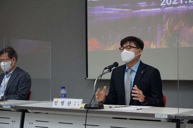 ▲민병찬 국립중앙박물관 관장이 3일 오전 서울 용산구 국립중앙박물관에서 열린 2021년 신년 기자간담회에서 질문에 답변하고 있다. (사진제공=국립중앙박물관)