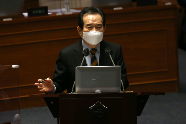 ▲정세균 국무총리가 5일 국회 본회의에서 진행된 경제분야 대정부질문에서 답변하고 있다. (연합뉴스)