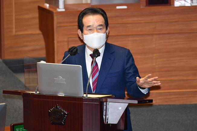 ▲정세균 국무총리가 8일 오후 서울 여의도 국회에서 열린 교육·사회·문화에 관한 대정부질문에 출석해 국민의힘 박성중 의원 질의에 답변하고 있다. (연합뉴스)