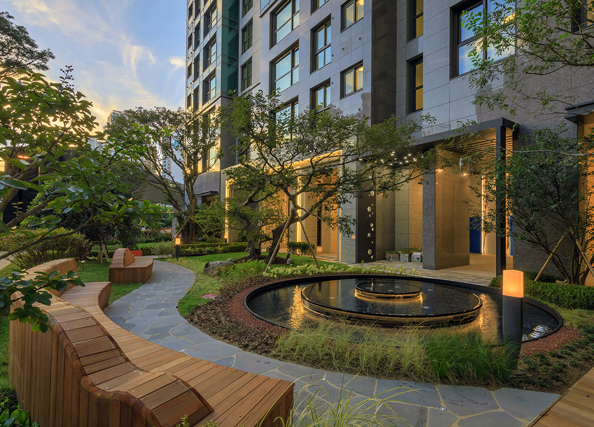 ▲래미안 리더스원 필로티 가든 전경 (사진제공=삼성물산)