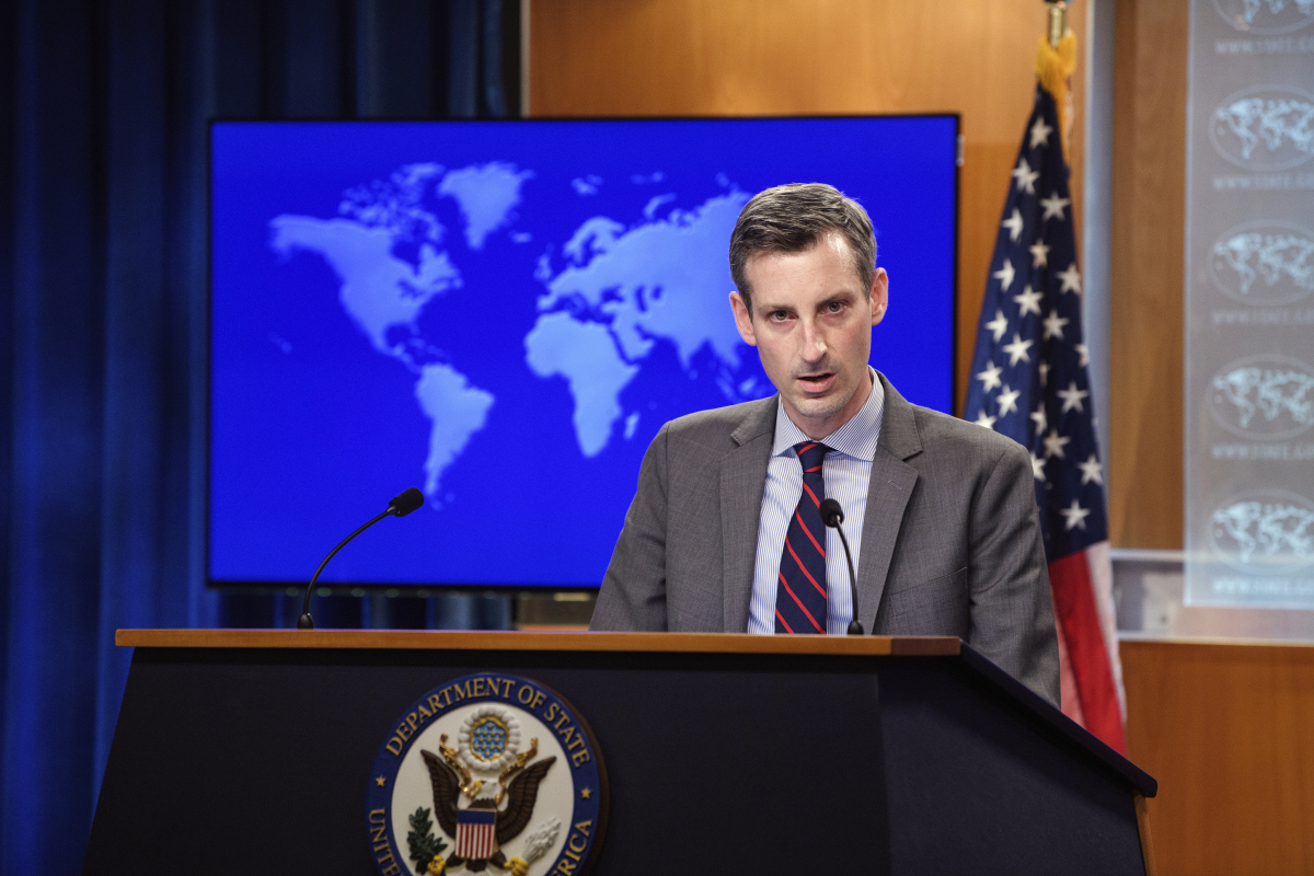 ▲네드 프라이스 국무부 대변인이 22일(현지시간) 언론 브리핑에서 발언하고 있다. 워싱턴D.C/AP뉴시스