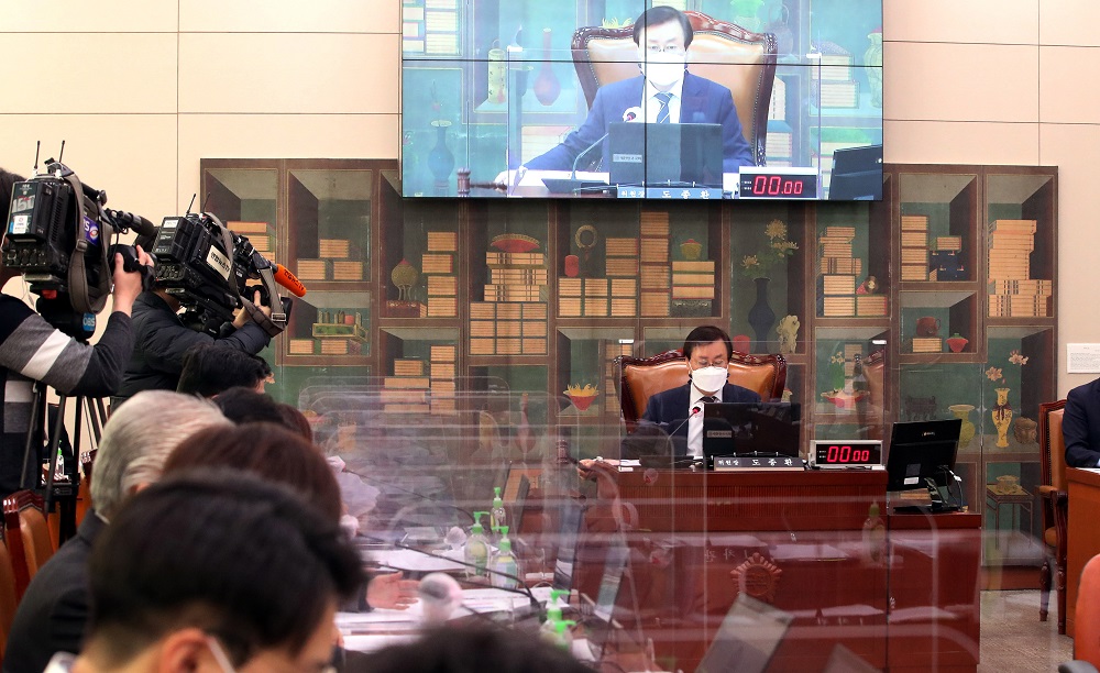 ▲24일 국회에서 도종환 위원장 주재로 문화체육관광위원회 전체회의가 열리고 있다. (연합뉴스)