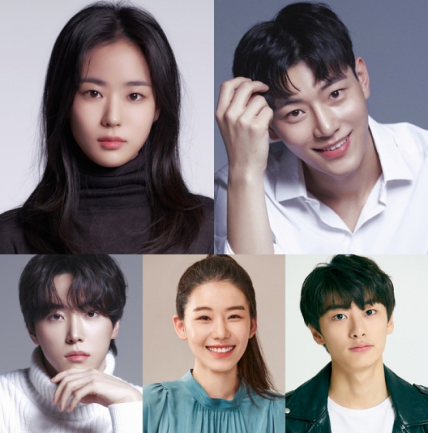 ▲이이담, 문지용, 이태희, 이승윤, 이원정(사진제공=스튜디오 산타클로스)