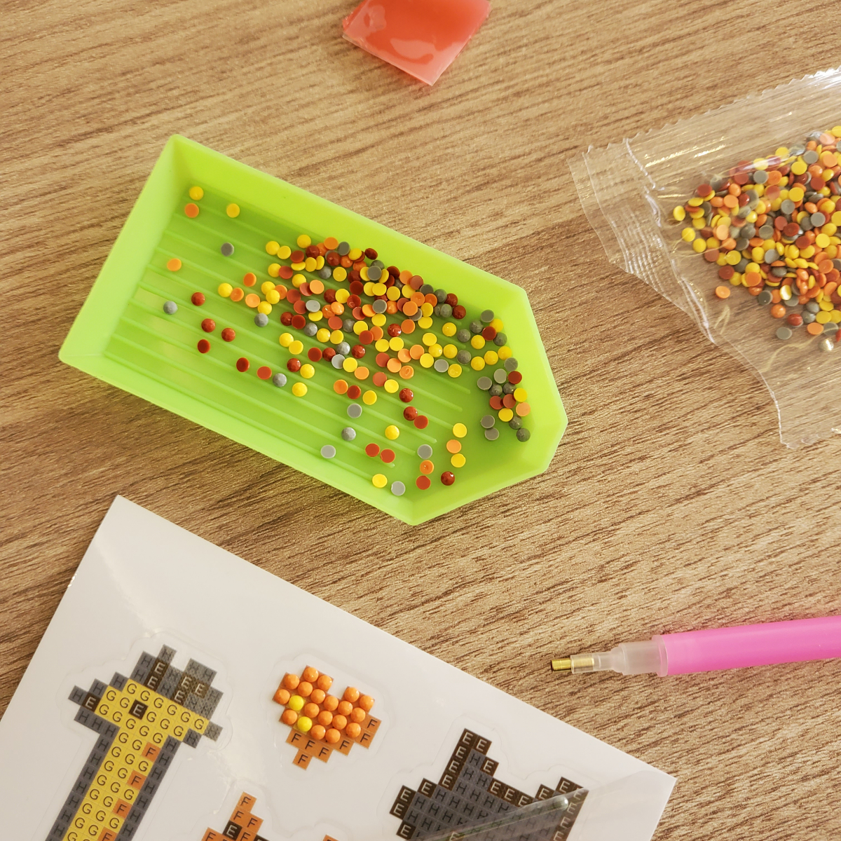 ▲반년 동안 매주 '남다른 방구석' 기획 기사를 쓰며 그동안 많은 취미 생활을 소개했지만, 보석 십자수만큼 간편하고 단순한 취미는 처음이었다. (안유리 기자 inglass@)