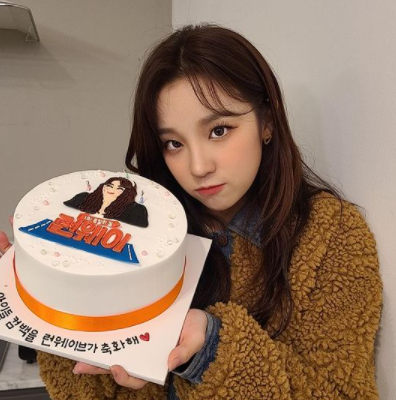 (출처=여자아이들 공식 페이스북)