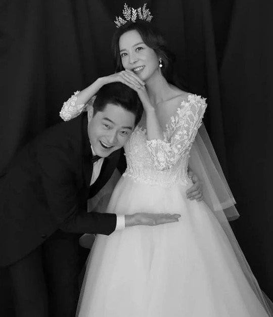 ▲지누, 임사라 변호사가 결혼했다.(사진=임사라 변호사 SNS)