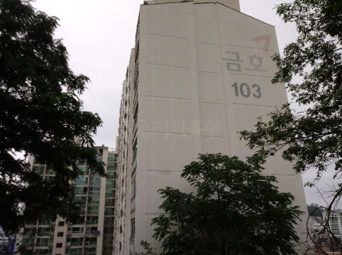 ▲서울 마포구 창전동 438 신촌금호. (사진제공=지지옥션)