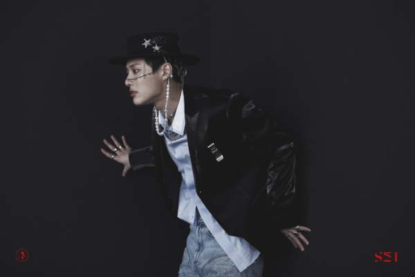 ▲우즈(WOODZ, 조승연)(사진 = 위에화엔터테인먼트 제공)