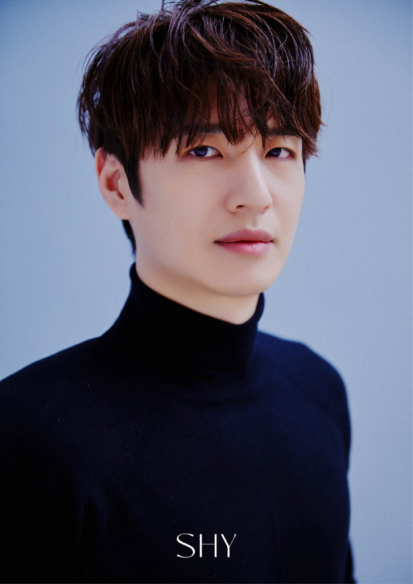 ▲손호영(사진 = 스톤뮤직엔터테인먼트, 스윙엔터테인먼트 제공])